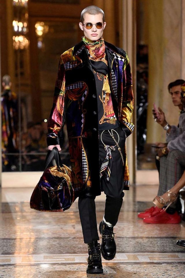 promoción fiesta Preciso Milan Fashion Week hombre otoño-invierno 2018: La ropa de mujer se cuela en  el desfile de moda hombre de Versace en Milán | Moda