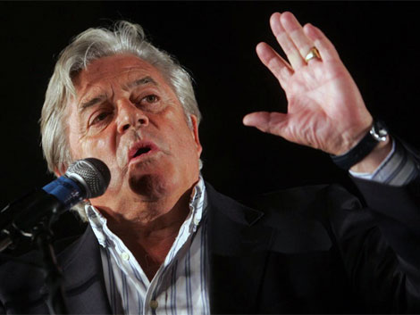 Luis Alberto Lacalle en campaa electoral el Las Piedras (Uruguay). |Efe