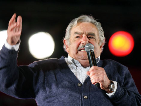 Jos Mujica en campaa presidencial en Montevideo. |Efe