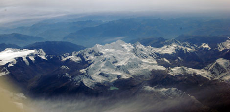 Glaciares en la cordillera de los Andes, del lado peruano.| B. Jimnez
