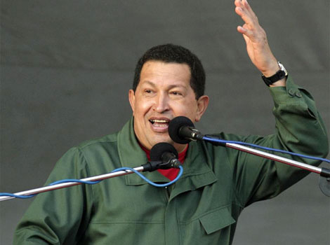 Hugo Chávez habla en público.| Reuters