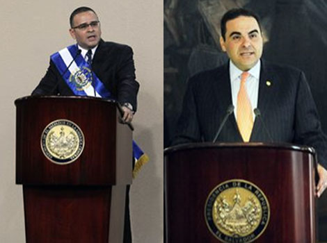 El presidente de El Salvador, Mauricio Funes, (i) y su predecesor Elas Antonio Saca (d). | Efe