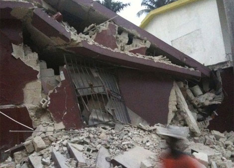 Una casa derruida en Puerto Príncipe. | Twitter