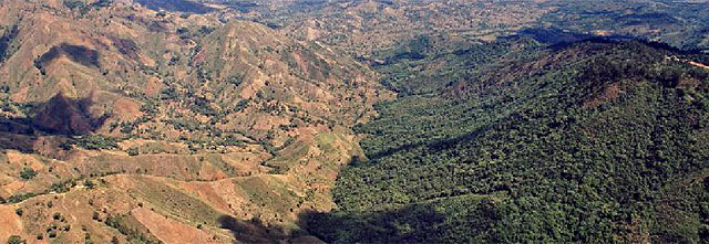 A la izquierda., un Hait deforestado. A la derecha, una Repblica Dominicana verde. | Getty Images