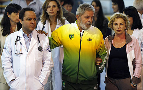 El presidente brasileo, tras ser dado de alta en el Instituto del Corazn de Sao Paulo. | Reuters