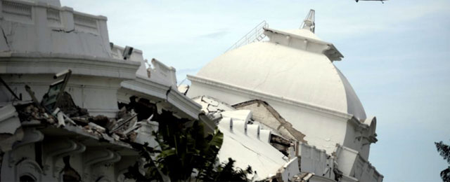 El Palacio Presidencial, en Puerto Prncipe, tras el terremoto. | Efe