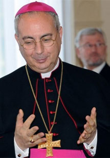 Monseor Dominique Mamberti.