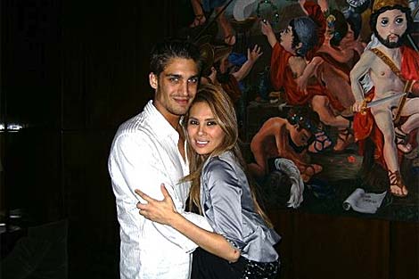 Angie Sanclemente y su novio argentino, Nicols Gualco.