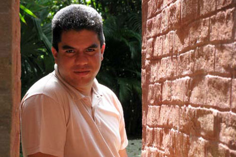 El escritor y periodista dominicano Vctor Manuel Ramos. | Tamar Cedeo