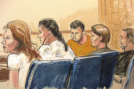Anna Chapman, Vicky Pelaez, Richard Murphy, Cynthia Murphy y Jose Lazaro en el juicio. | Ap