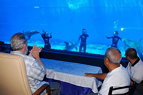 Castro en el acuario habanero. | Blog Cambios en Cuba