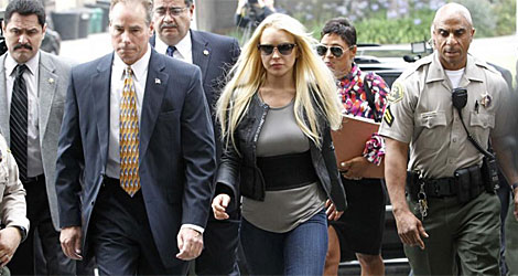 Lindsay Lohan llegando a un juzgado de Beverly Hills. I Reuters