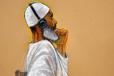 Retrato de Al Qosi, chfer y cocinero de Bin Laden, durante su juicio en Guantnamo. | AFP