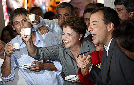 Dilma Rousseff, durante un acto de campaa en Ro de Janeiro. | AP