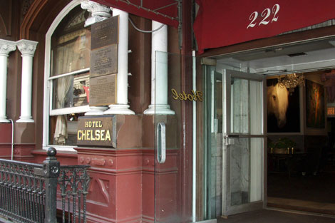 Puerta de el Hotel Chelsea de Nueva York.