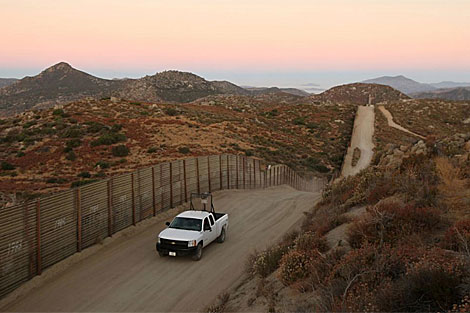 Patrulla fronteriza en California. | AFP