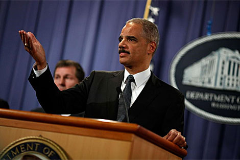 El fiscal general de EEUU, Eric Holder, en rueda de prensa. | AFP