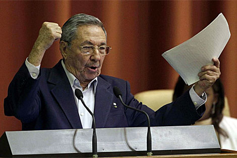 Momento del discurso de Ral Castro ante la asamblea cubana. | AP
