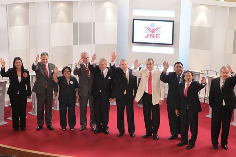 Diez de los once candidatos que disputan la Presidencia de Per . Falta Ollanta Humala. | Efe