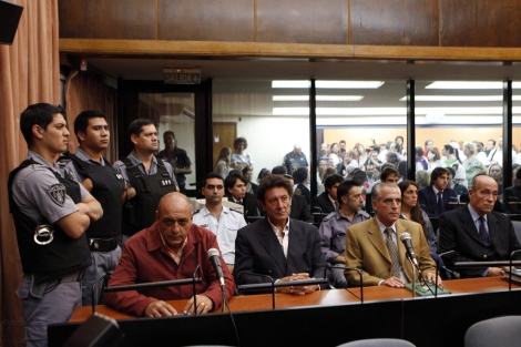 Los acusados por el Caso Gelman, durante el juicio. | Efe