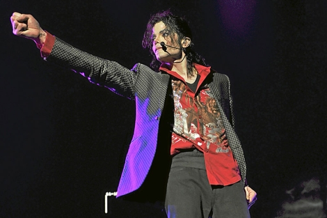 Michael Jackson en una imagen del documental 'This is it'.
