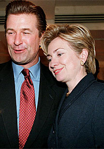 Badwin y Clinton en 1999. | AP