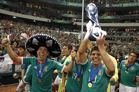 La seleccin mexicana celebra el triunfo en la Copa del Mundo sub'17. | Reuters