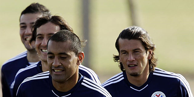 Varios jugadores de la selección paraguaya trotan en el entrenamiento del equipo previo al partido contra Venezuela. | Reuters