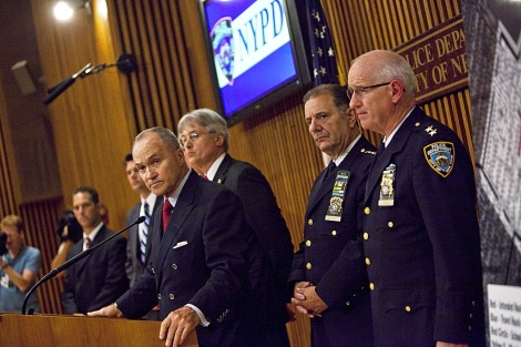 El comisionado de la Polica de Nueva York, Ray Kelly, da explicaciones sobre el caso. | AFP