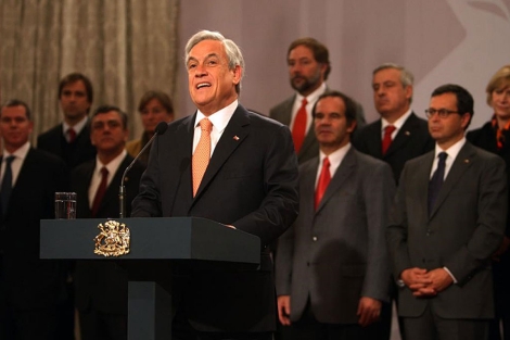 El presidente Sebastin Piera preside el acto de nombramiento de nuevos ministros. | Efe