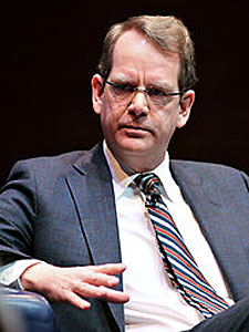 John Chambers, director de S&P.