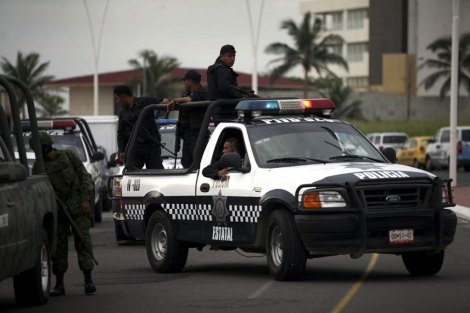 Hallan otros 11 cuerpos en Veracruz después de la matanza de 35 ...