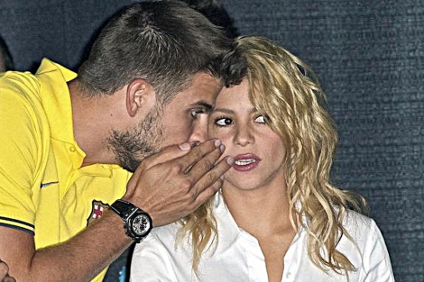 Gerad Piqu susurra a Shakira en Cartagena de Indias, Colombia. | ELMUNDO.es