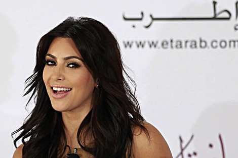 Kim Kardashian durante una rueda de prensa en Dubai. | Reuters