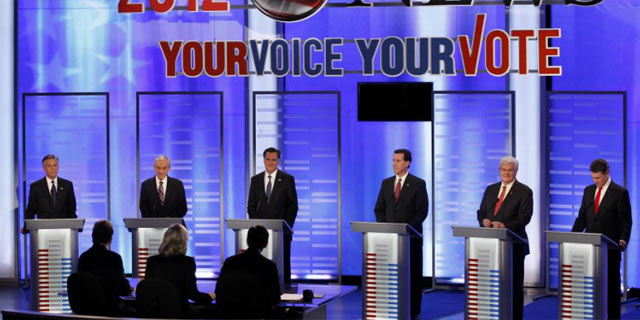 Los seis candidatos republicanos durante el debate celebrado esta noche por el canal ABC. | Reuters