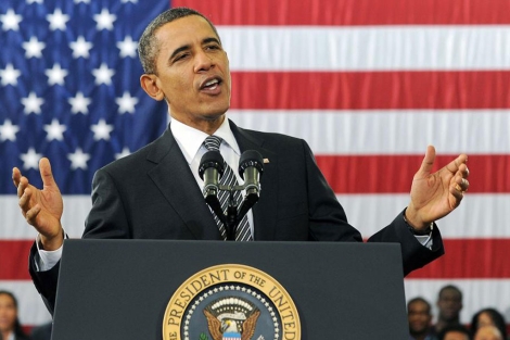 Obama presenta su presupuesto en una escuela.| Afp