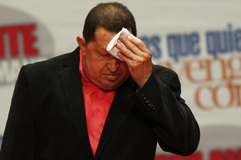 Hugo Chávez, durante el acto de despedida, antes de su viaje a Cuba. | Reuters