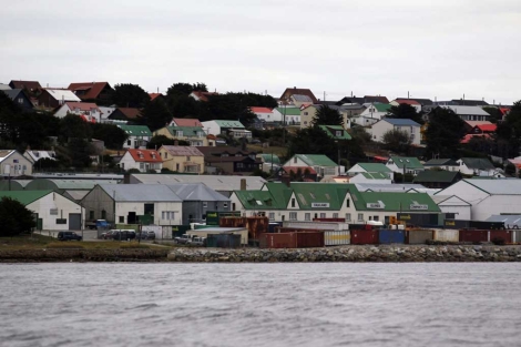 Vista general de Port Stanley, en las islas Malvinas. | Reuters