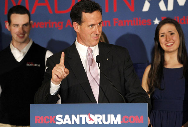 Santorum ofrece un discurso a sus seguidores en Lafayette, Louisana. | Reuters
