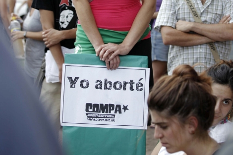 Uno de los carteles que se vieron en la manifestacin a favor de despenalizar el aborto. | Efe
