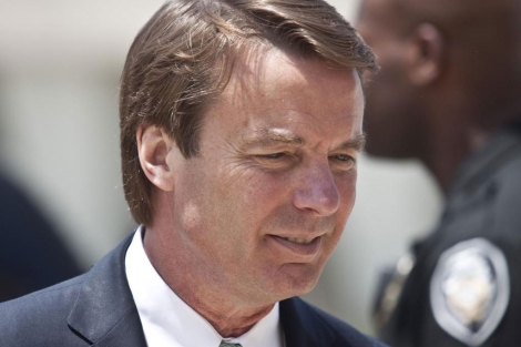 El ex senador demcrata John Edwards llega al juicio.| Reuters