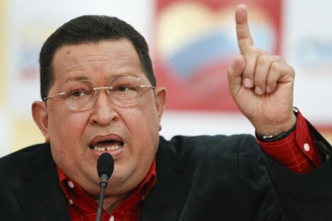 Hugo Chávez durante la rueda de prensa.| Reuters