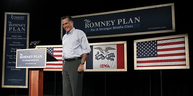 Mitt Romney, durante el mitin en Iowa. | Reuters