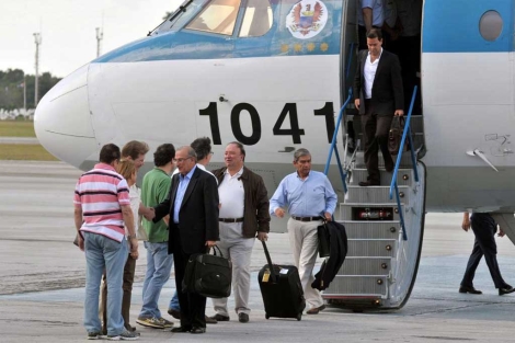 La delegacin del Gobierno colombiano llega a La Habana para la negociacin.| Efe