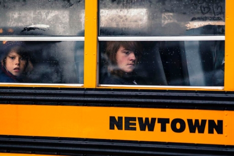 4.700 estudiantes han vuelto a la escuela en Newtown.| Lucas Jackson/Reuters