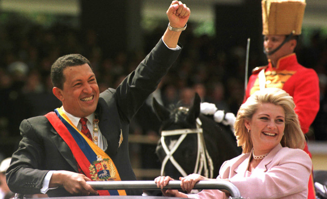 Hugo Chvez tras su investidura en febrero de 1999.