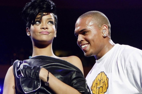 Chris Brown, novio de Rihanna, ha sido el ltimo en sufrir la broma.| Reuters