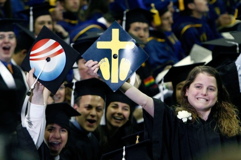 Estudiantes de la universidad católica de Notre Dame, en contra del aborto. | Reuters