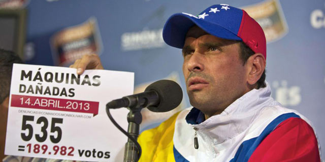 La denuncia del candidato opositor, Henrique Capriles. | Afp