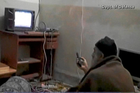 Osama Bin Laden en su refugio de Abbottabad.